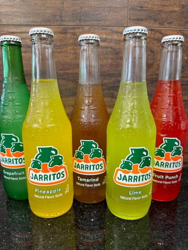 Jarritos.